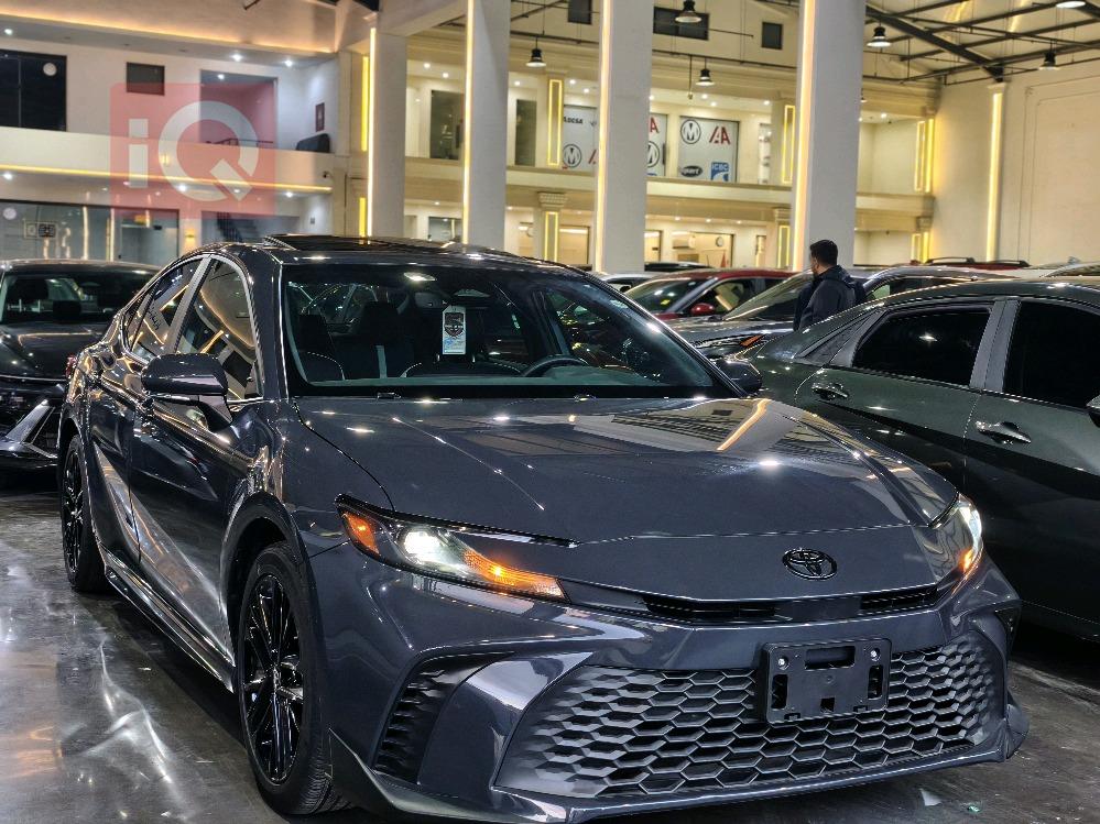 تۆیۆتا کامری